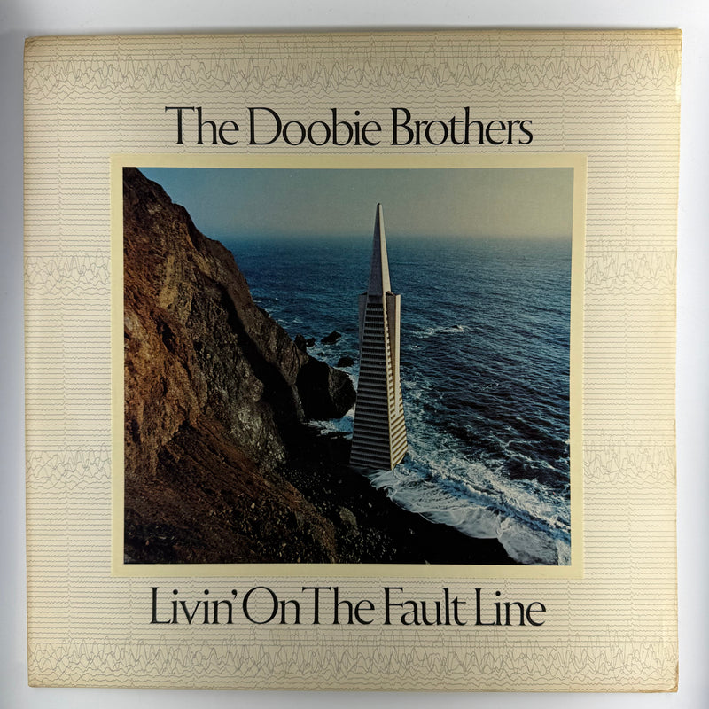 The Doobie Brothers: Livin' On The Fault Line - Very Good Plus (VG+) / Very Good (VG)