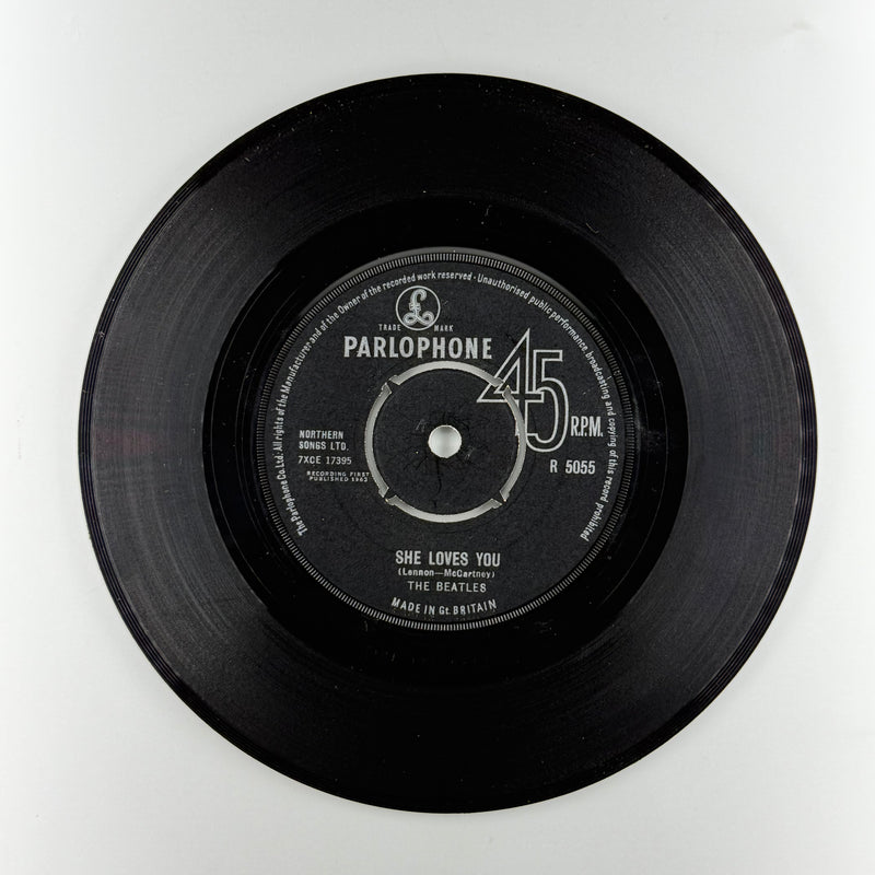 The Beatles: She Loves You - Very Good (VG) / Very Good (VG)