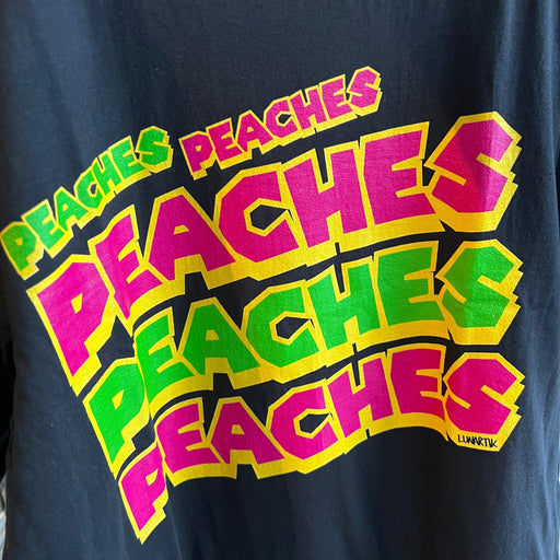 Peaches, Peaches T-Shirt - Black - DD Music Geek